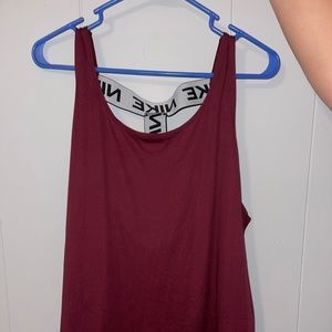 Nike dri fit- never worn